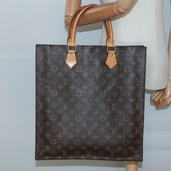 LOUIS VUITTON Monogram Sac Plat Hand Bag - Picture 15 of 16